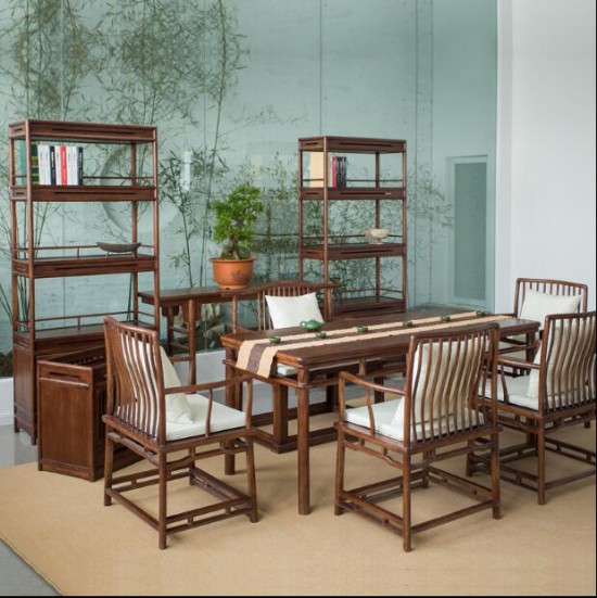 长途驾驶中减轻驾驶员疲劳；城市交通管理中