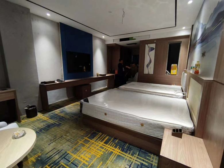 金汉家居品牌运营中心位于舵落口广场家装国际精品馆19楼